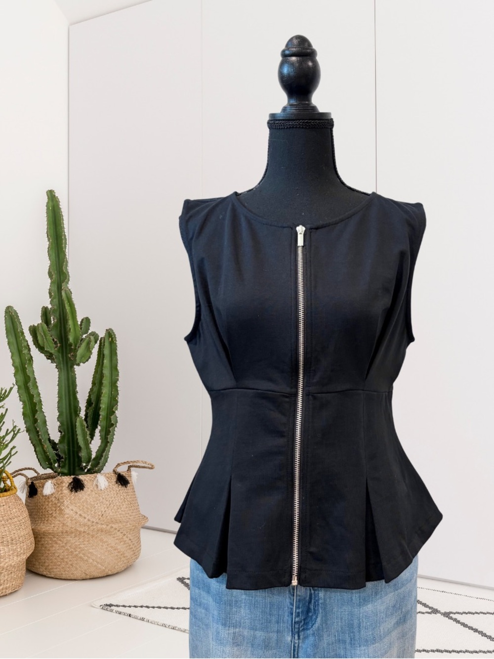 By Anthropologie Sleeveless Zip Front Peplum Top